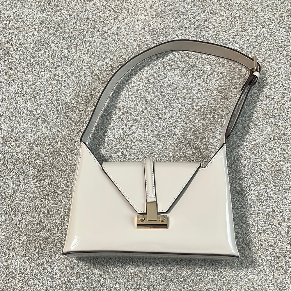 Elegant Cream Handbag